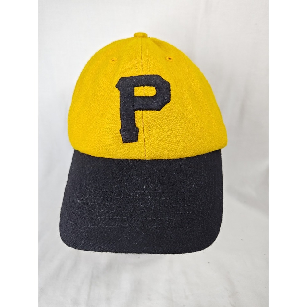 Pittsburgh Pirates The Franchise '47 Brand yellow black baseball hat Cap MLB